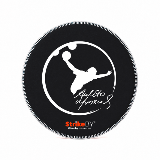 Bowling Shammy, black color with white print and Amleto Monacelli's logo on it 
